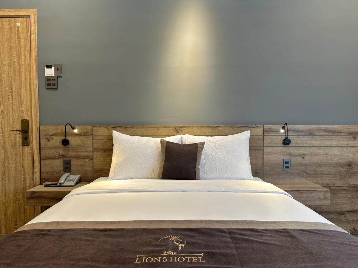 Lion 5 Hotel 芹苴 外观 照片